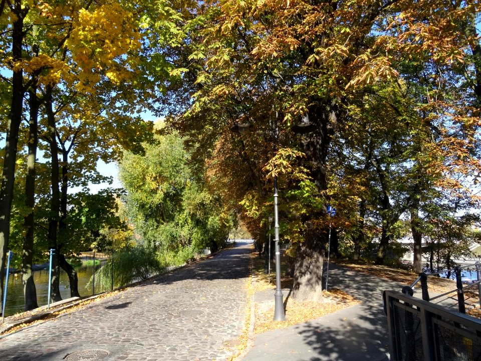 Bdg Mennica street 10-18 2