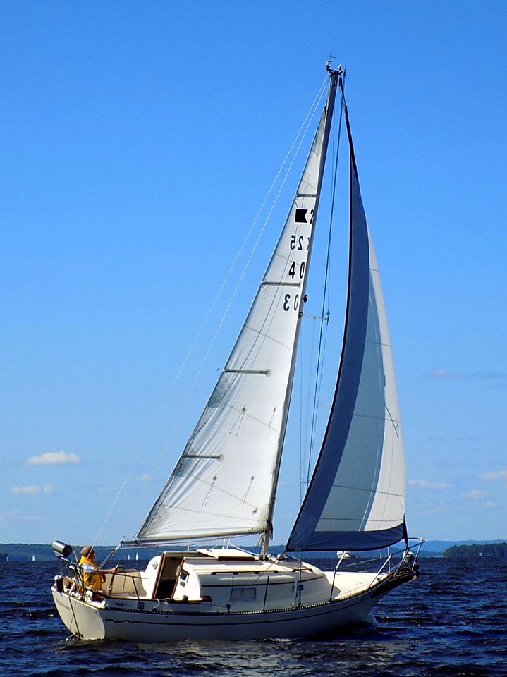 Bayfield 25 sailboat 4016