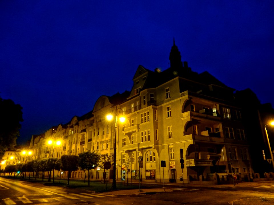 Bdg Mickiewicza noc 07-2013