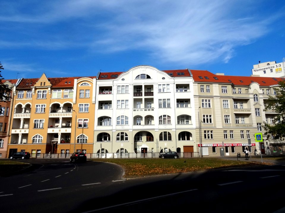 Bdg plWeyssenhoffa 10-18 1