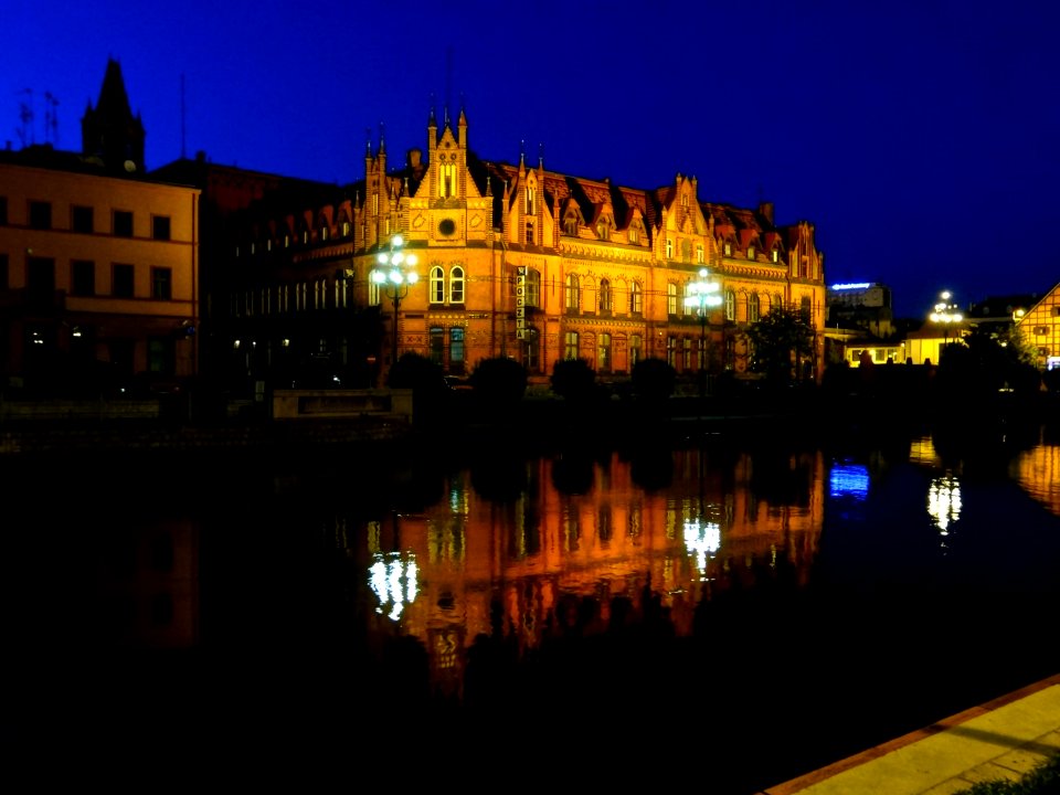 Bdg PocztaGl noc 20 07-2013