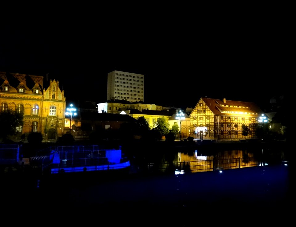 Bdg nabrzezeplnBrdy noc 7 07-2013