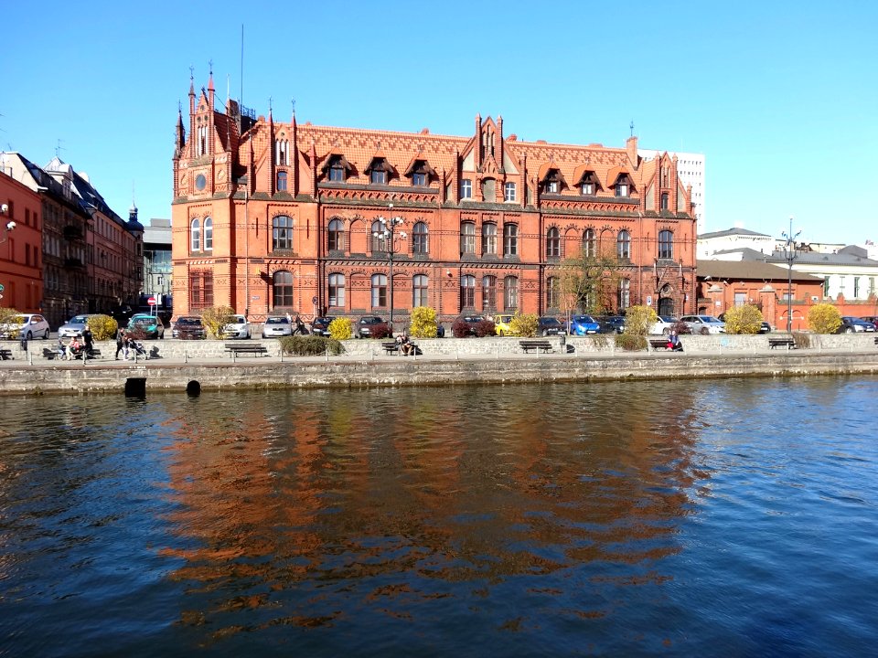 Bdg PocztaGlowna 2 4-2015