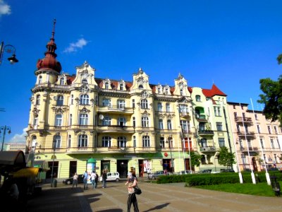 Bdg plWolności1 x1 05-2013