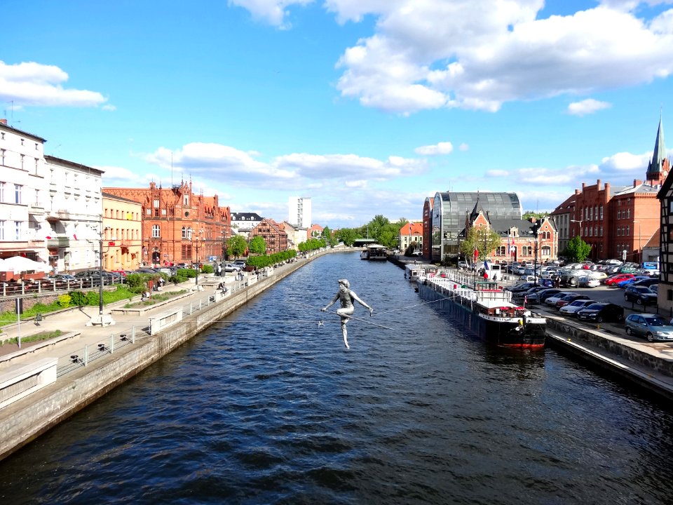 Bdg viewfromStaromiejskibridge 05-2014