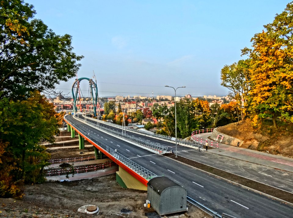 Bdg TrasaUniwersytecka 4 10-2013