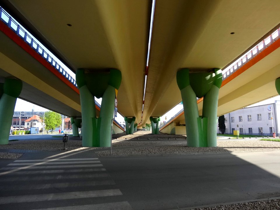 Bdg UniversityRoute1 4-2015