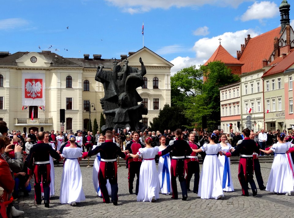 Bdg Swieto3Maja strRynek 10 2014
