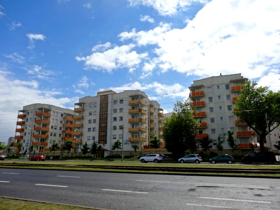 Bdg Torunska street 2 05-2014