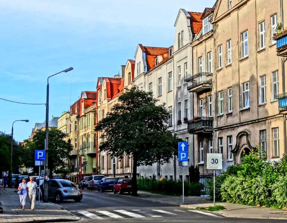 Bdg ulPaderewskiego 7 07-2013