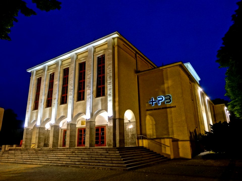 Bdg TeatrPolski noc 8 07-2013