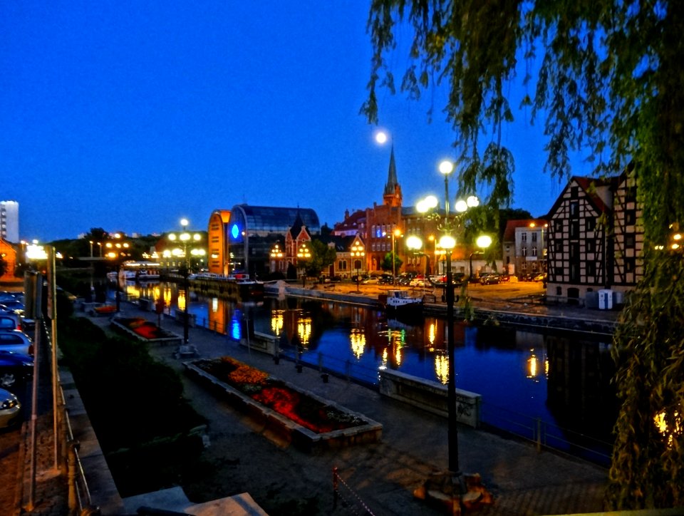 Bdg nabrzezeBrdy noc 5 07-2013