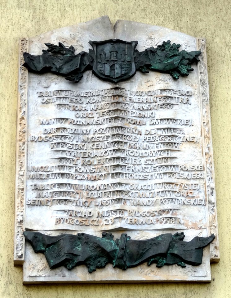 Bdg MuzeumDyplomacji i Uchodzstwai 5 4-2015