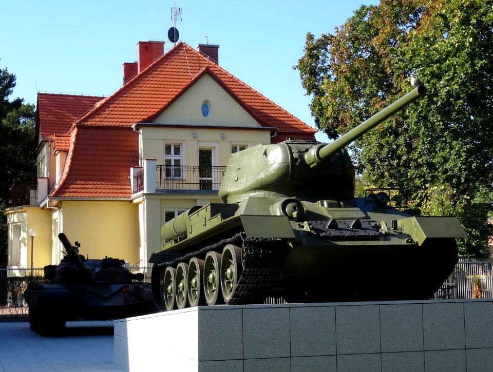 Bdg MuzeumWojskLadowych 2 9-2015