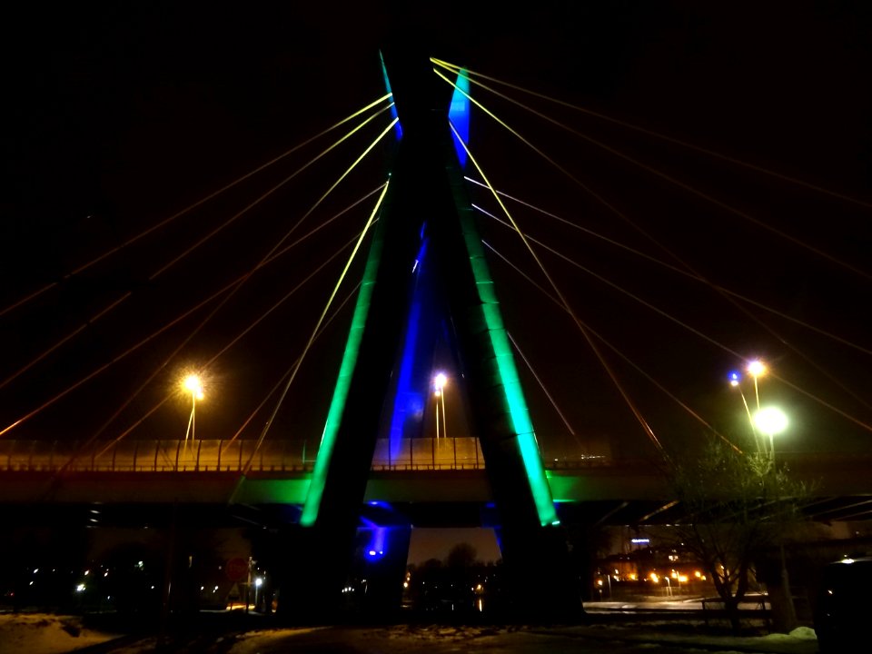 Bdg TrasaUniwersytecka noc2 02-2014