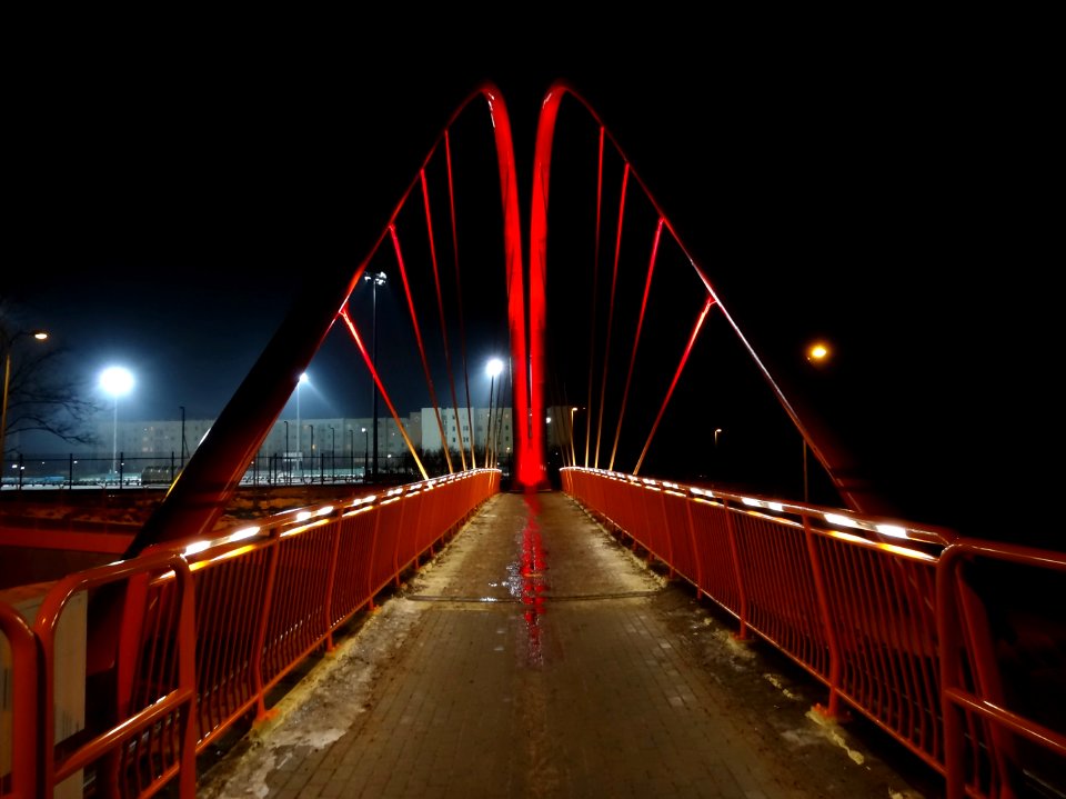 Bdg TrasaUniwersytecka kladka noc3 02-2014