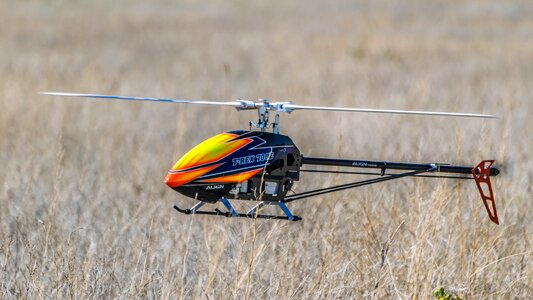 Field grass helicopter