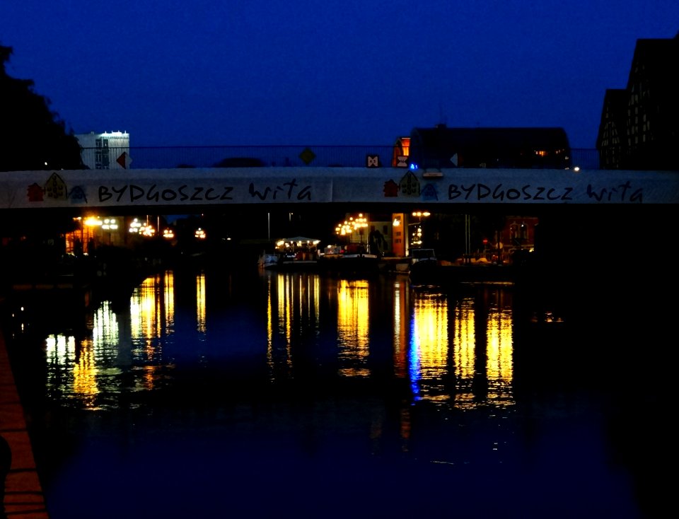 Bdg mostStaromiejski noc 4 07-2013
