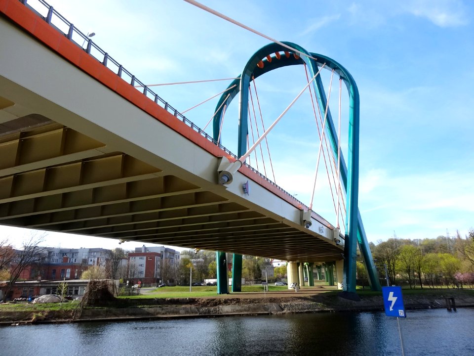 Bdg mostUniwersytecki 6 5-2015