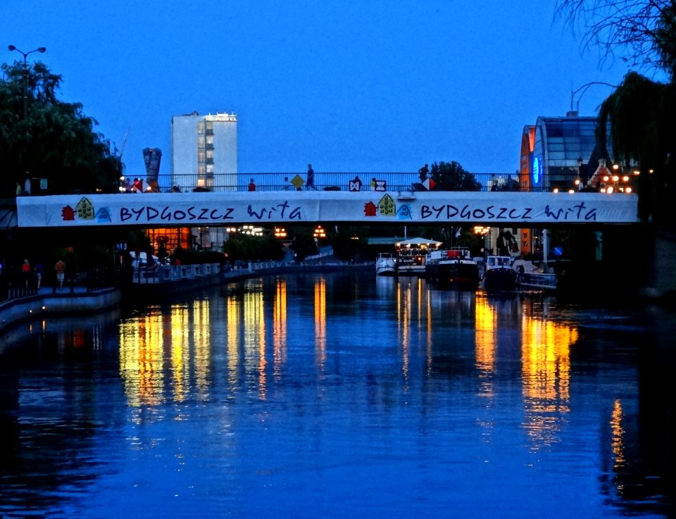 Bdg mostStaromiejski noc 1 07-2013