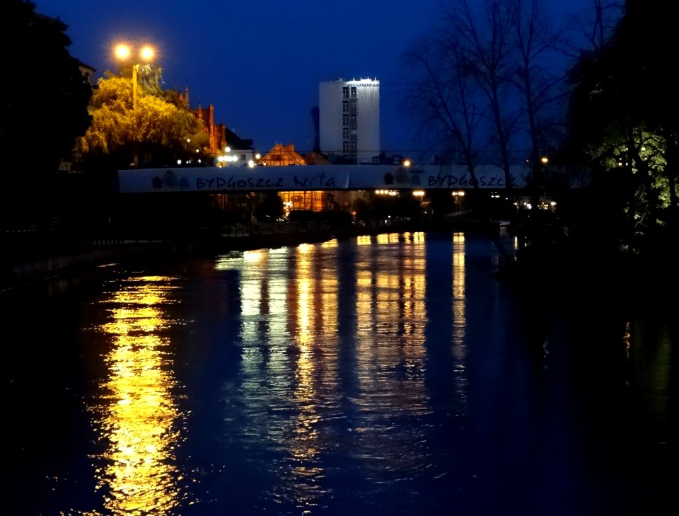 Bdg mostStaromiejski noc 2 07-2013
