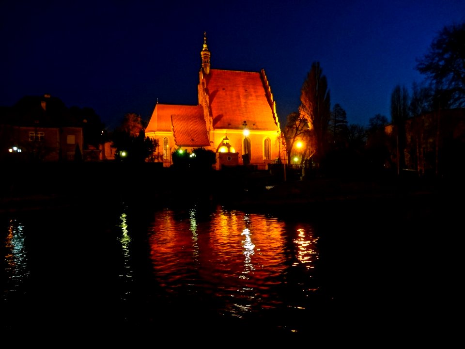 Bdg Cathedral 4-2015