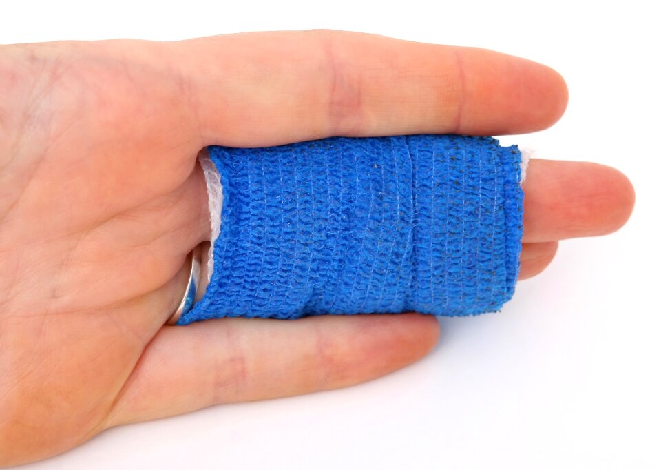 Bandage bleed blood