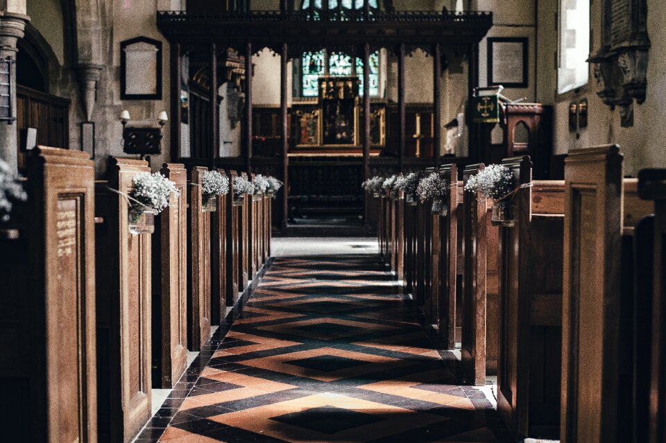 Church indoors seats