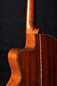 Music acoustic instrument