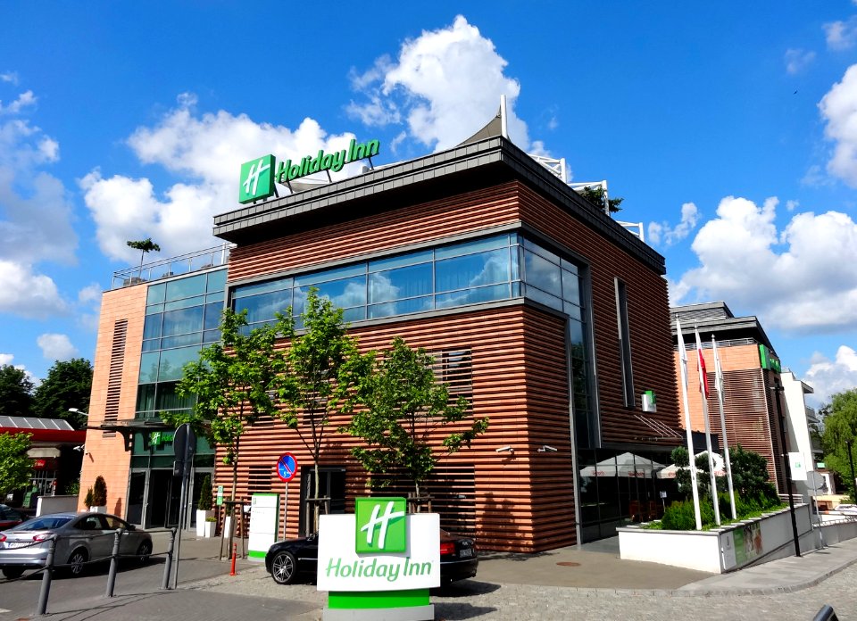 Bdg HolidayInn 4 07-2013