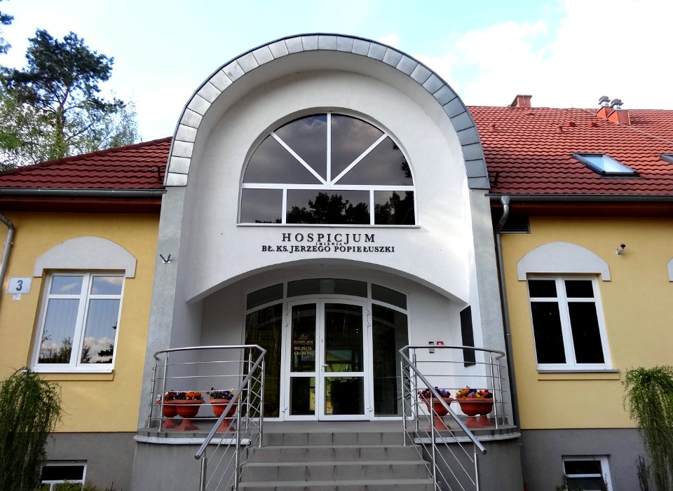 Bdg Hospicjum im Popieluszki 1 4-2015