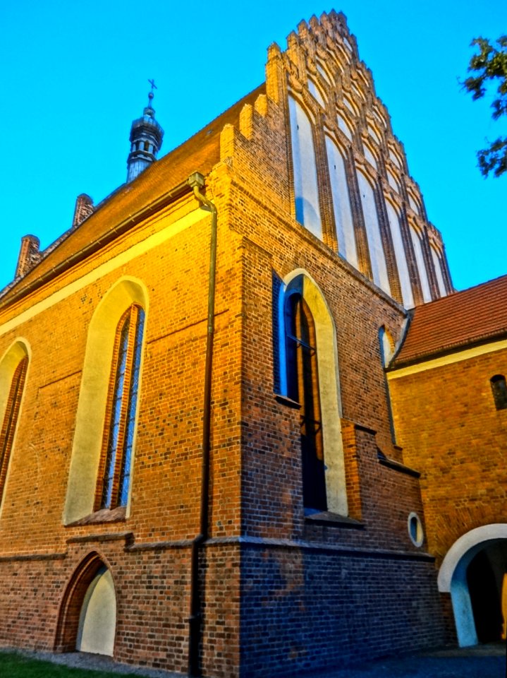 Bdg Katedra noc 11 07-2013