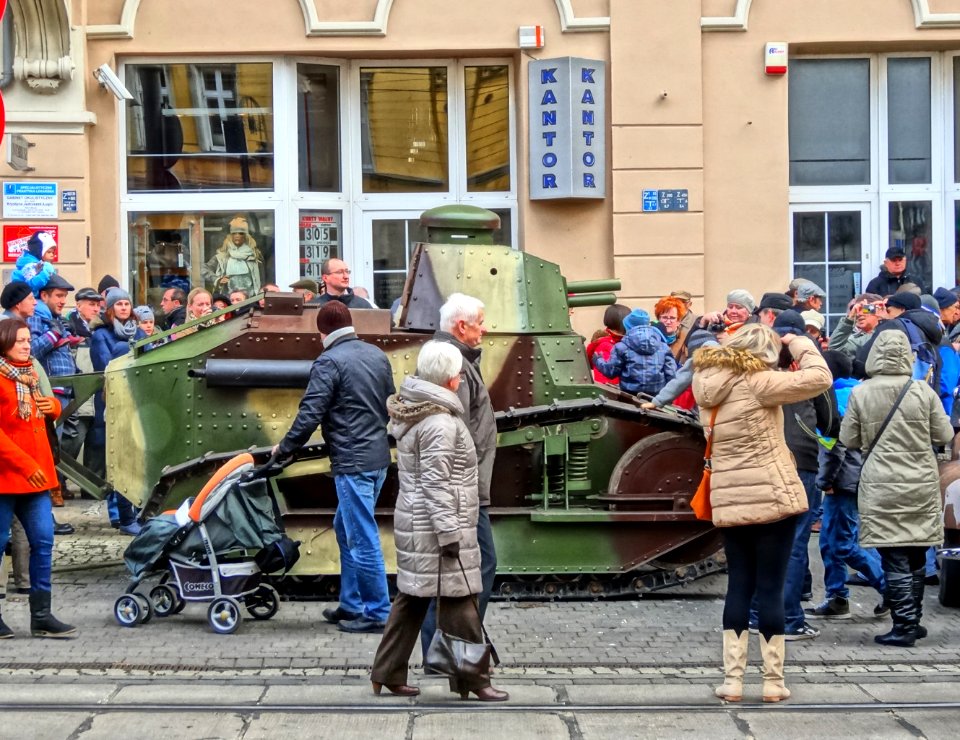 Bdg GdanskaSwNiepodleglosci 10 11-2013