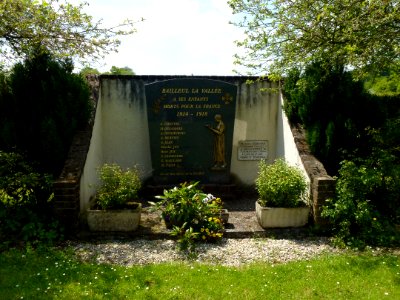 Bailleul-la-Vallée (Eure, Fr) monument aux morts