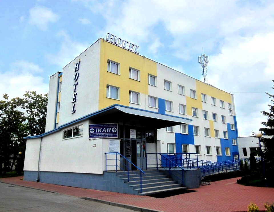 Bdg hotelIkar hdr 06-2013