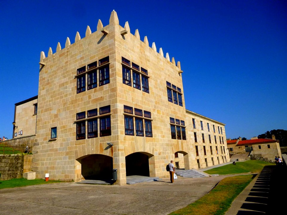 Baiona - Parador Nacional Condes de Gondomar (en la Fortaleza de Monte Real) 21