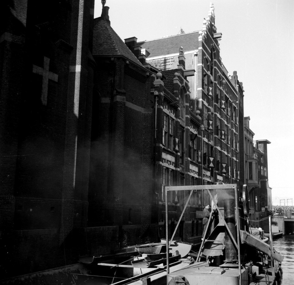 Baggerwerkzaamheden in de grachten, Bestanddeelnr 254-3263