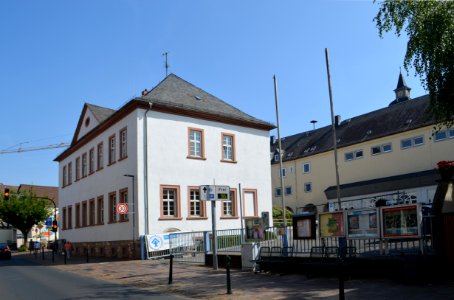 Bad Vilbel, Frankfurter Straße 85