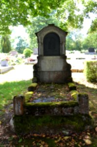 Bad Schwalbach, Friedhof, Grab