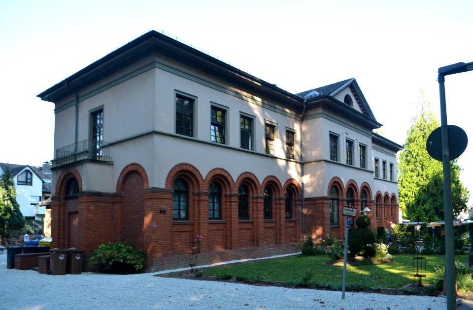 Bad Weilbach, Alleestraße 3-5 (1)