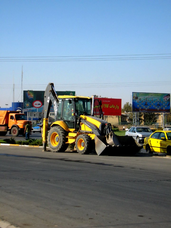 Baghrud Sq - Nishapur 01