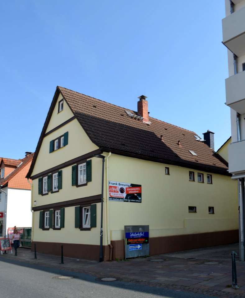 Bad Vilbel, Frankfurter Straße 65