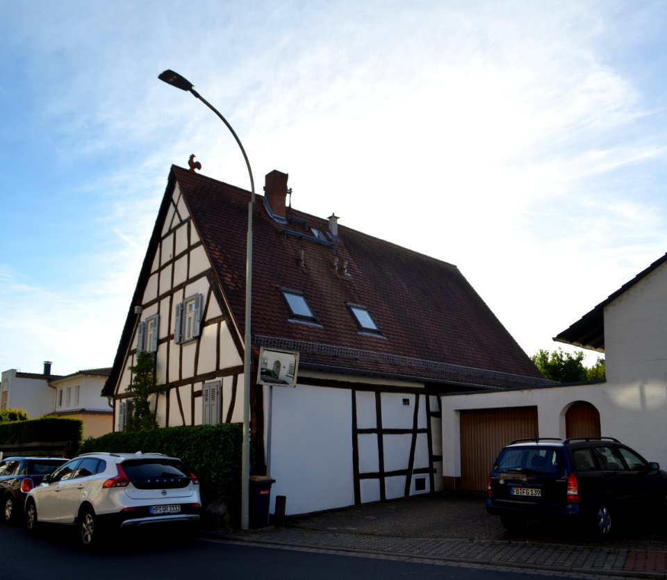 Bad Vilbel, Lohstraße 27 (2)