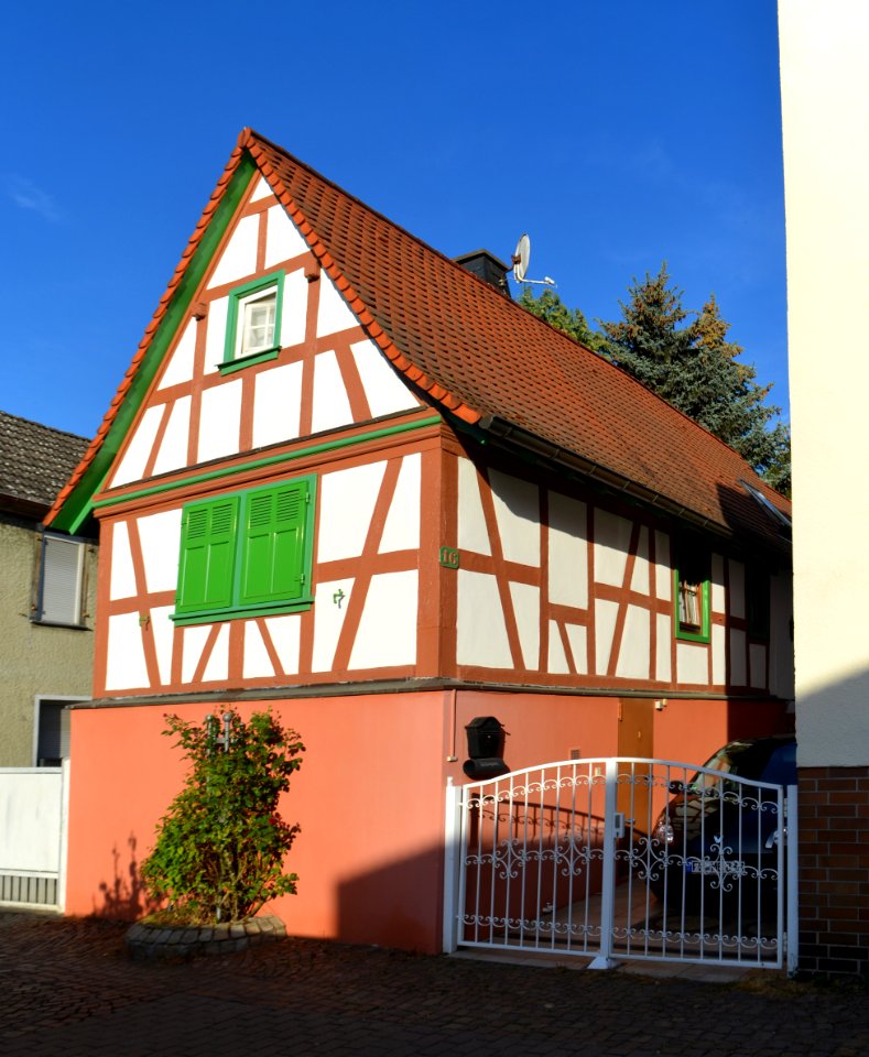 Bad Vilbel, Lohstraße 16