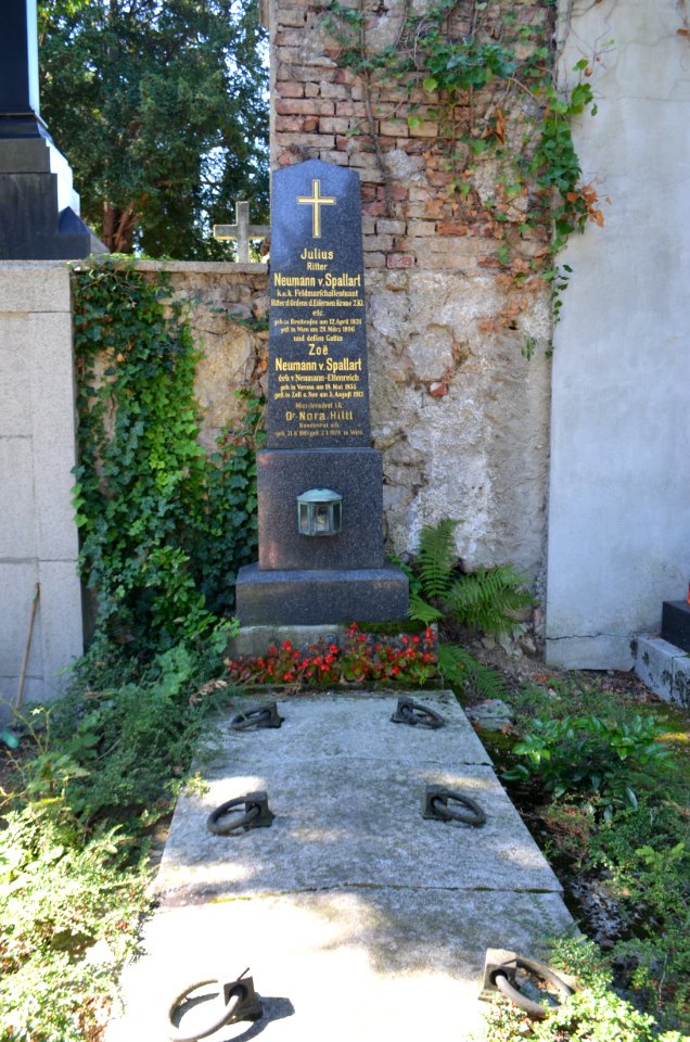 Baden, Helenenfriedhof, Grab Julius Neumann von Spallart
