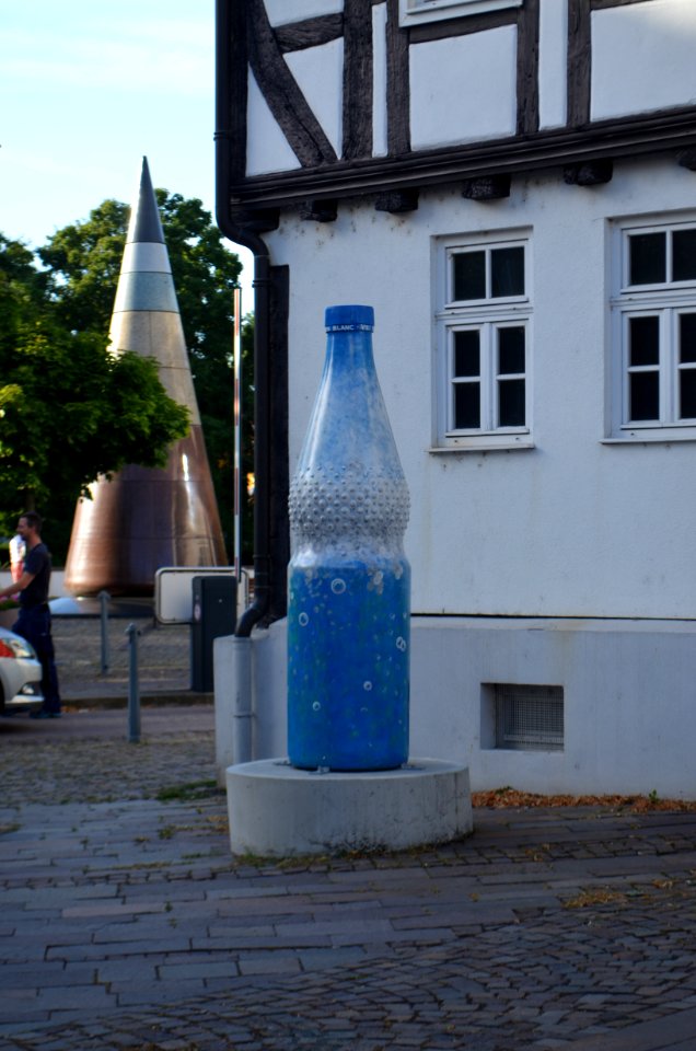 Bad Vilbel, Wasserflasche