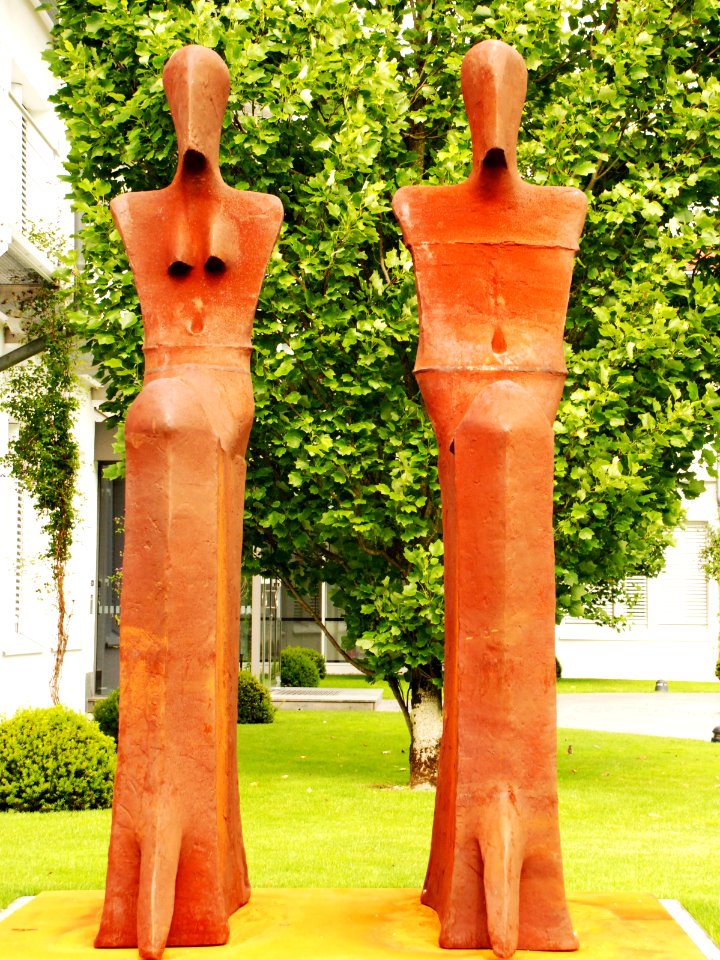 Baierbrunn Burgstraße 1 Skulptur Fischer