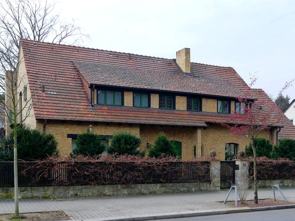 Badenallee 30 (Berlin-Westend)