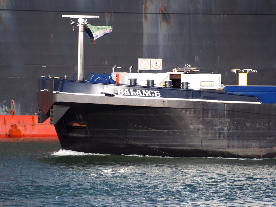 Balance (ship, 2002) ENI 02325529 Port of Rotterdam pic2