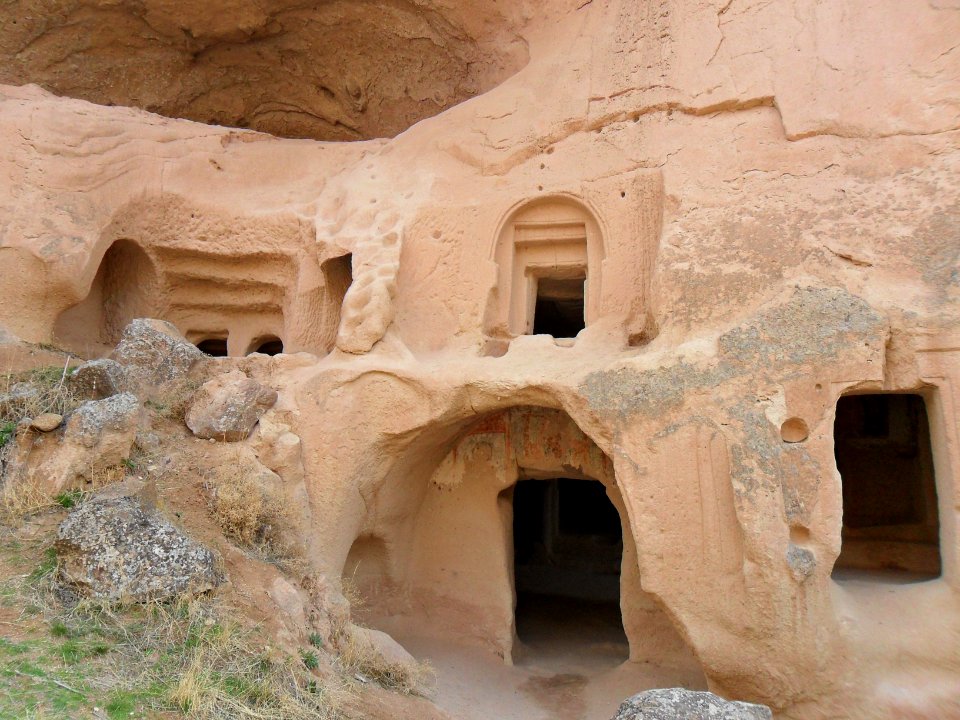 Balıklı ve Üzümlü Kilise